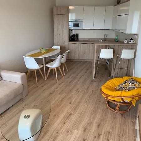 Apartament Strojarenska St. *