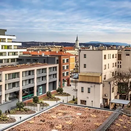 Strojarenska St. Apartament Koszyce